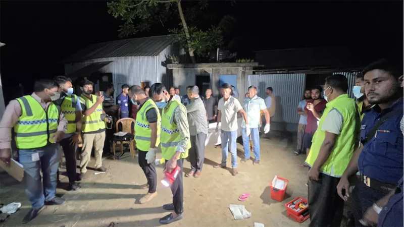 Faridpur 3 Killed By A Man 27-04-2026