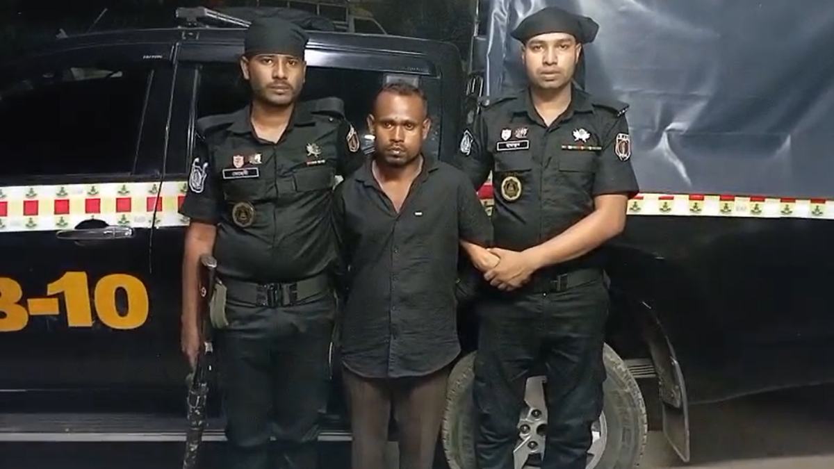 কদমতলী থেকে শিশুকে অপহরণ, ১৭ ঘণ্টার অভিযানে না.গঞ্জ থেকে উদ্ধার