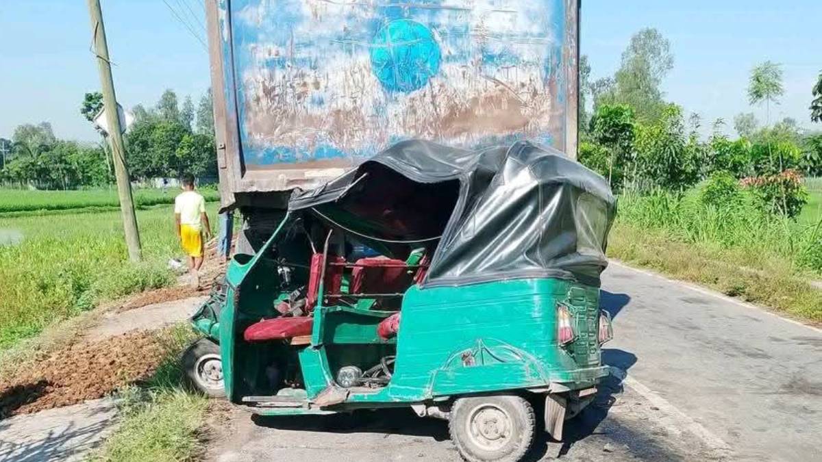 শুক্রবারের সকালে ৩ জেলাতেই সড়কে ৯ প্রাণহানি, ৩ পরিবারে আহাজারি