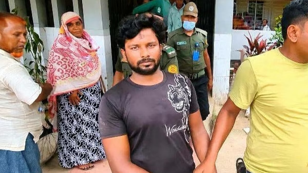 মারধরে আহত স্ত্রীকে হাসপাতালে গিয়ে ছুরিকাঘাতে হত্যার অভিযোগ