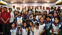 আন্তঃবিশ্ববিদ্যালয় ক্রীড়া প্রতিযোগিতায় ছাত্রী ফুটবলে চ্যাম্পিয়ন জাতীয় বিশ্ববিদ্যালয়