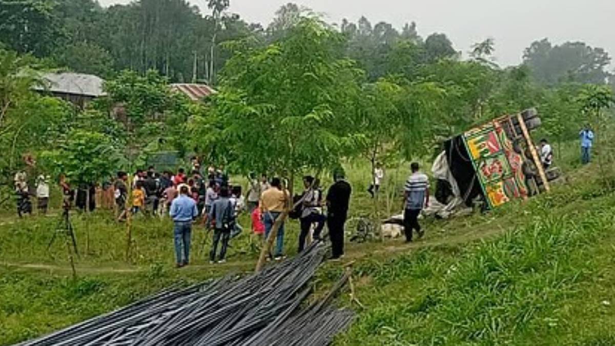 Tangail Truck Accident Kills 15 Tp North Bengal 25-05-2026