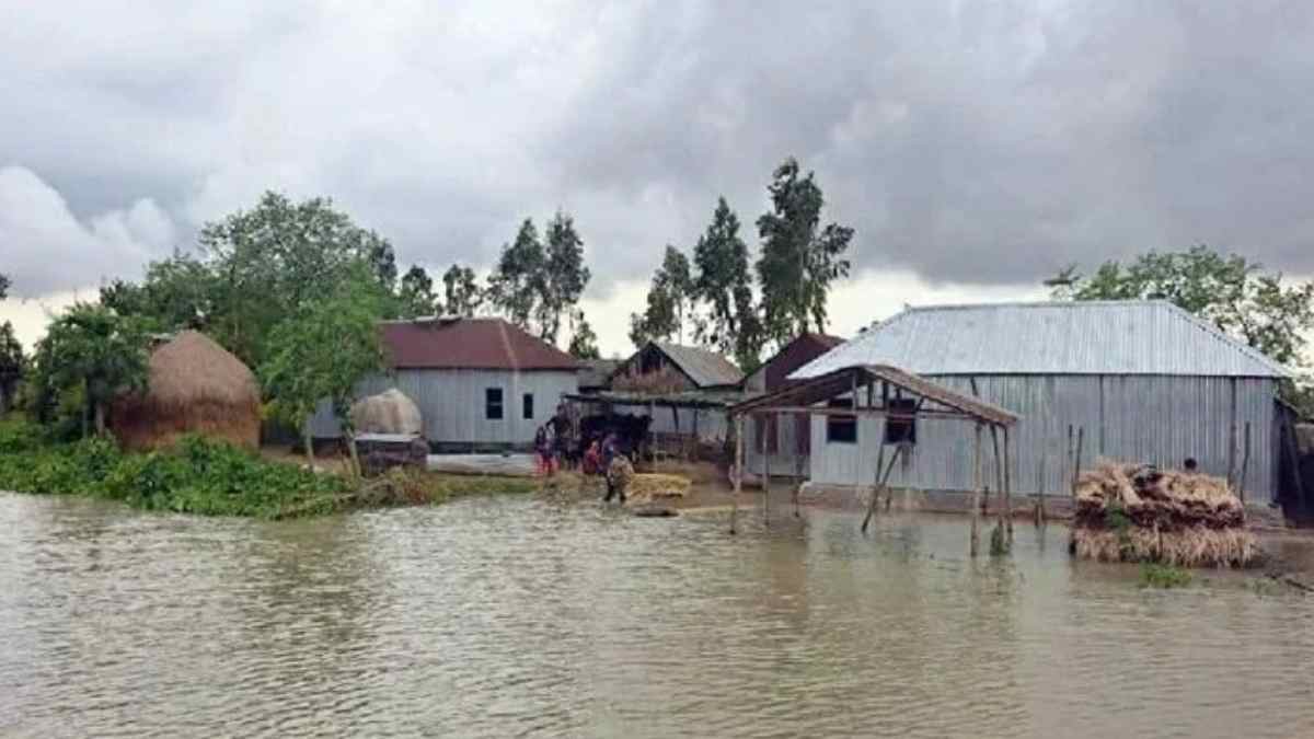 দৌলতপুরে ফুঁসছে পদ্মা, ৫০ হাজার মানুষ পানিবন্দি