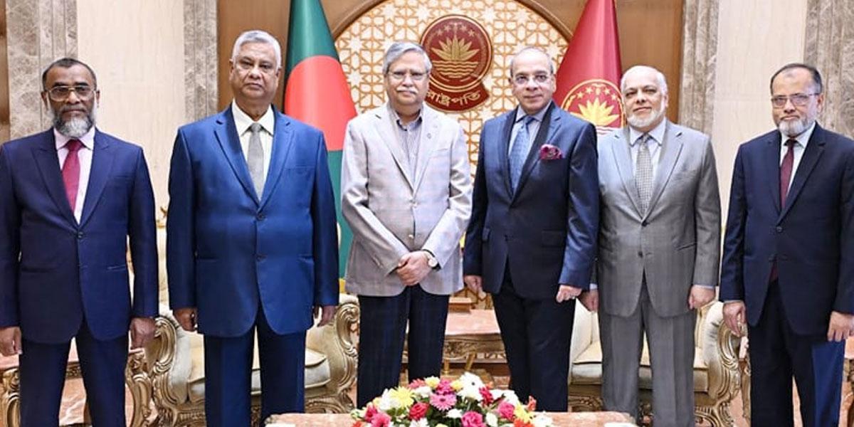 ন্যায়বিচার নিশ্চিত করতে তাগিদ রাষ্ট্রপতির