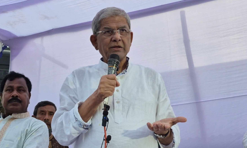 সব দলের সঙ্গে বসে মানবিক করিডোরের সিদ্ধান্ত নেওয়া উচিত ছিল: ফখরুল