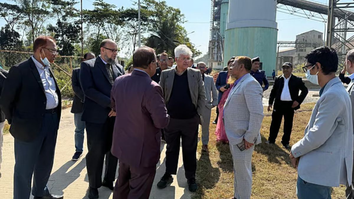 দ্রুত ছাতক সিমেন্ট কারখানায় উৎপাদন শুরু হবে: শিল্প উপদেষ্টা
