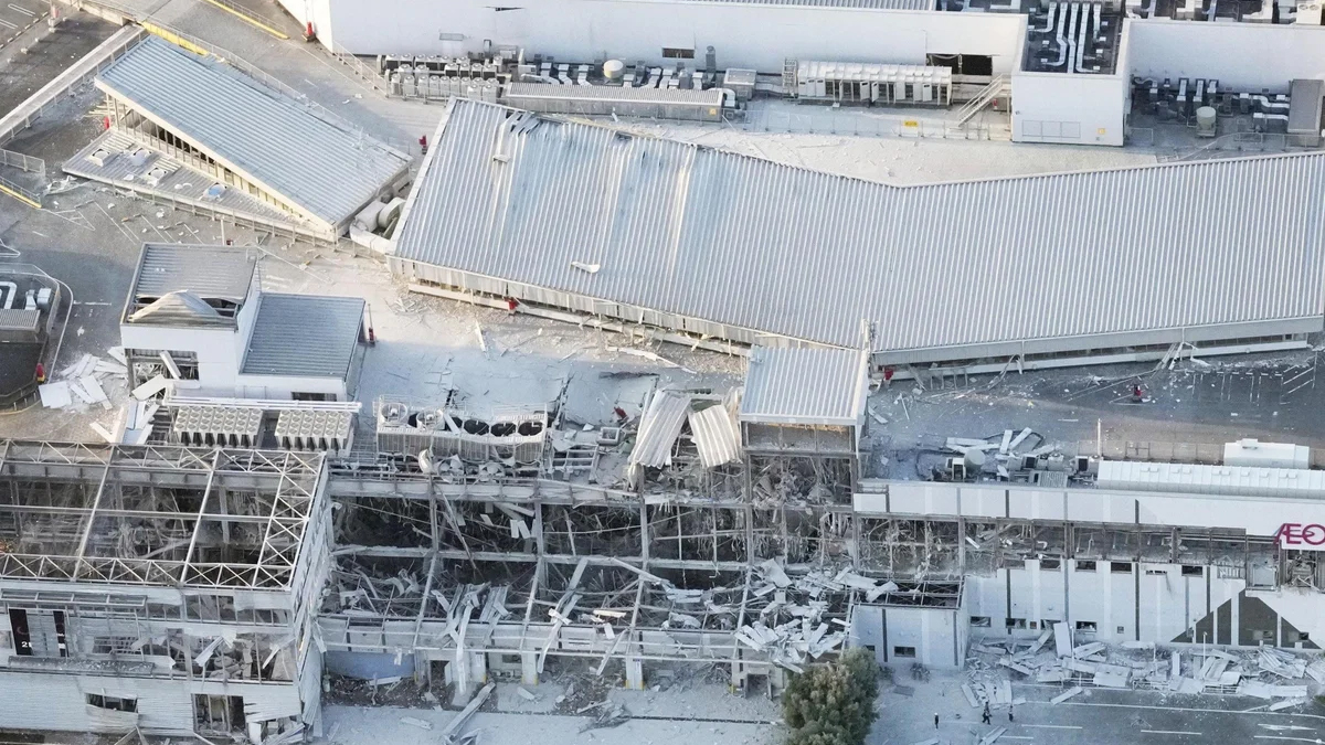 Aeon-Shopping-Mall-Rubble-28-07-2026