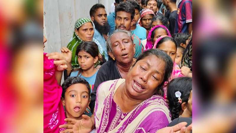 Allegation of raping mother_ 4 sons slit young man's throat and killed him.