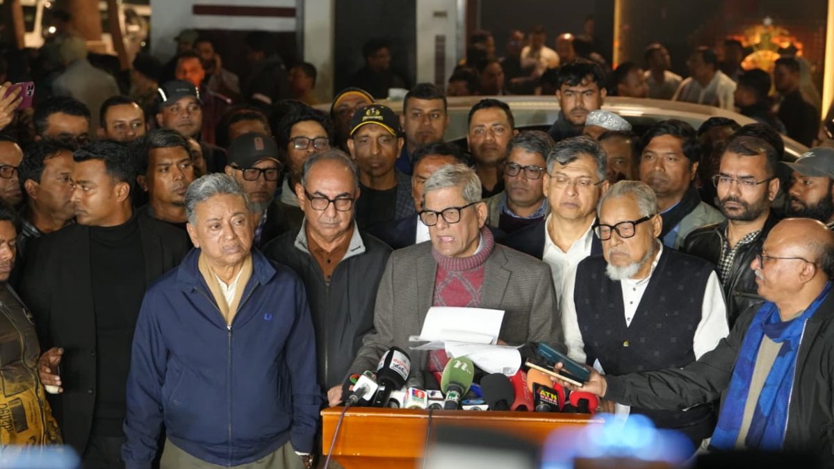 সংবাদ সম্মেলনে কথা বলছেন মির্জা ফখরুল ইসলাম আলমগীর। ছবি: সংগৃহীত