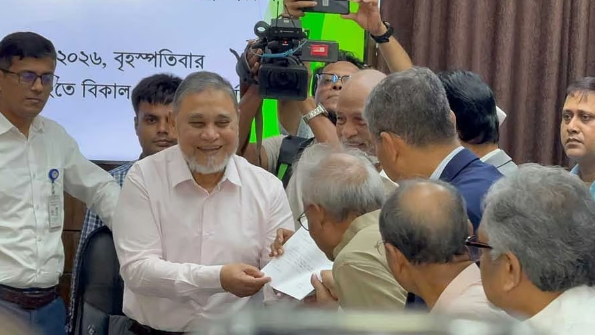 BNP submits Mirza Fakhrul’s nomination paper for presidency