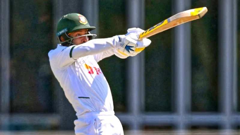 Bangladesh's mountain of runs; 228-run lead over Australia.