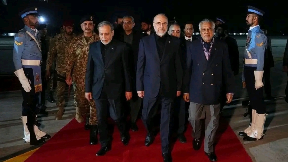 Iranian delegation led by Speaker Ghalibaf arrives in Pakistan