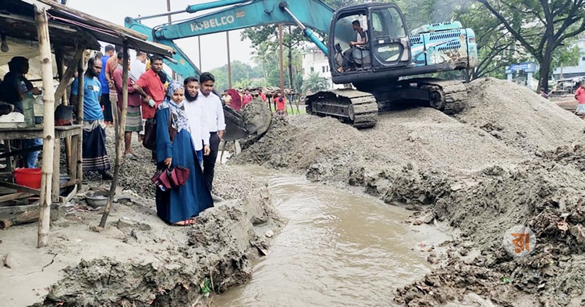Benapole Port WaterLog News Photo 10-07-2025 (3)