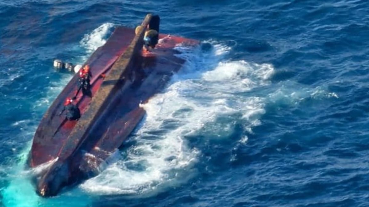 Boat-Capsize-Kills-11-Rohingyas-10-11-2025