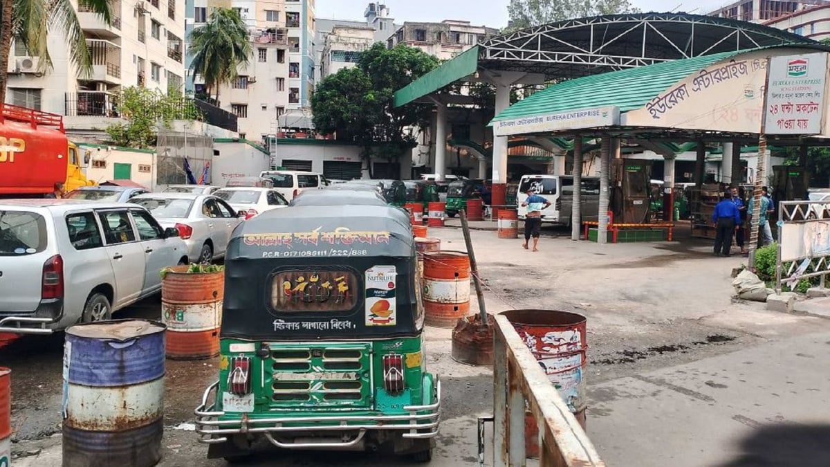 রমজানে সিএনজি স্টেশন দিনে ৬ ঘণ্টা বন্ধ রাখার নির্দেশ