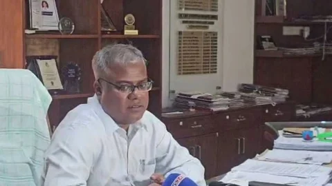 চট্টগ্রাম প্রকৌশল ও প্রযুক্তি বিশ্ববিদ্যালয়ের (চুয়েট) উপাচার্য অধ্যাপক শেখ শরীফুল আলম ছবি: সংগৃহীত