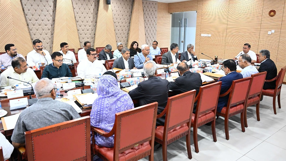 Cabinet-Meeting-Chaird-By-PM-17-08-2026