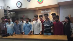 আ.লীগের সাবেক এমপির বাসা থেকে ছাত্রলীগের ১৫ নেতাকর্মী গ্রেপ্তার