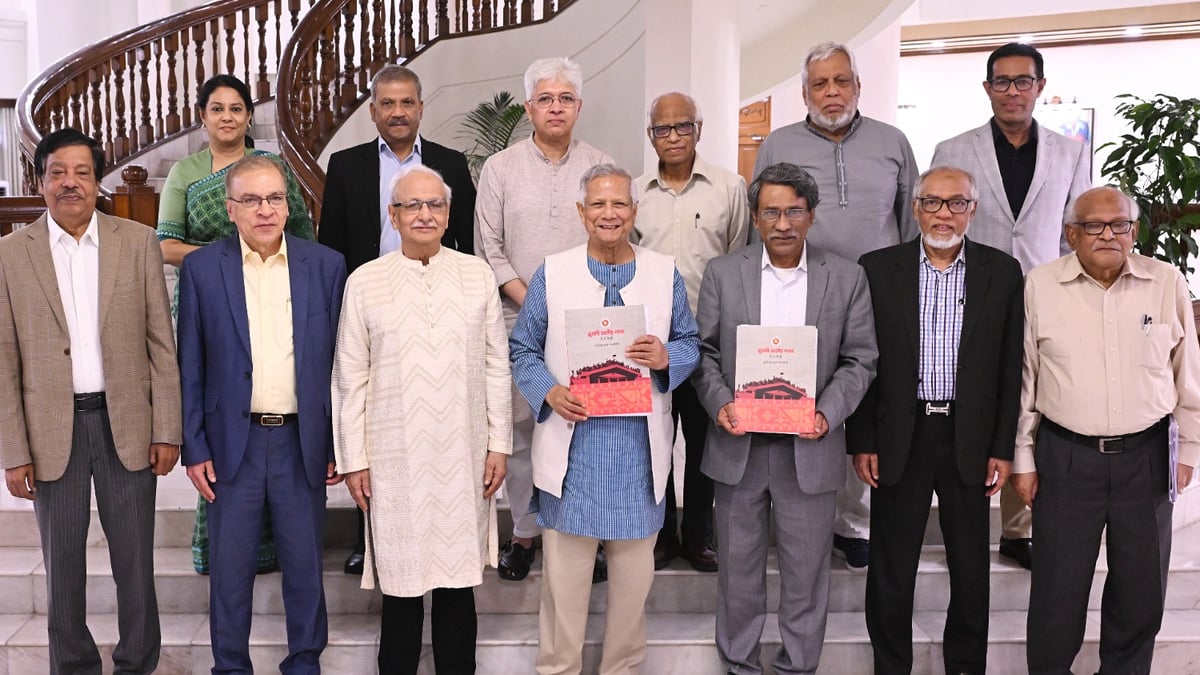 যেভাবে বাস্তবায়ন জুলাই সনদ, যা আছে ঐকমত্য কমিশনের সুপারিশে
