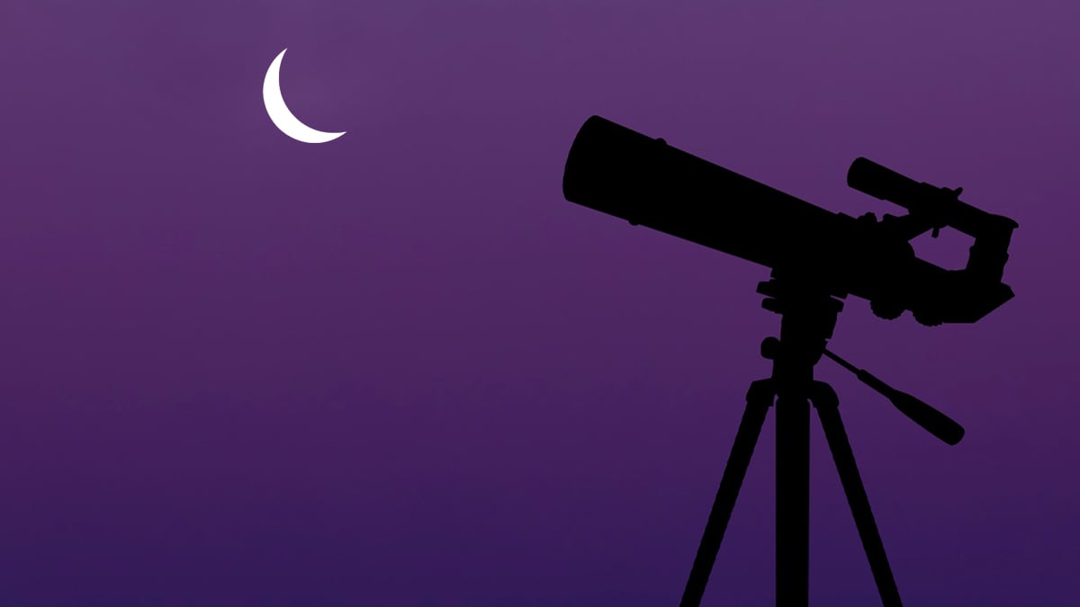 Crescent-Signting-In-Telescope-Symbolic-Photo-04-10-2025