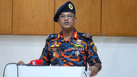 সংবাদ সম্মেলনে ফায়ার সার্ভিসের মহাপরিচালক (ডিজি) ব্রিগেডিয়ার জেনারেল সুলতানুল আফরীন জুনাইদ। ছবি: সংগৃহীত