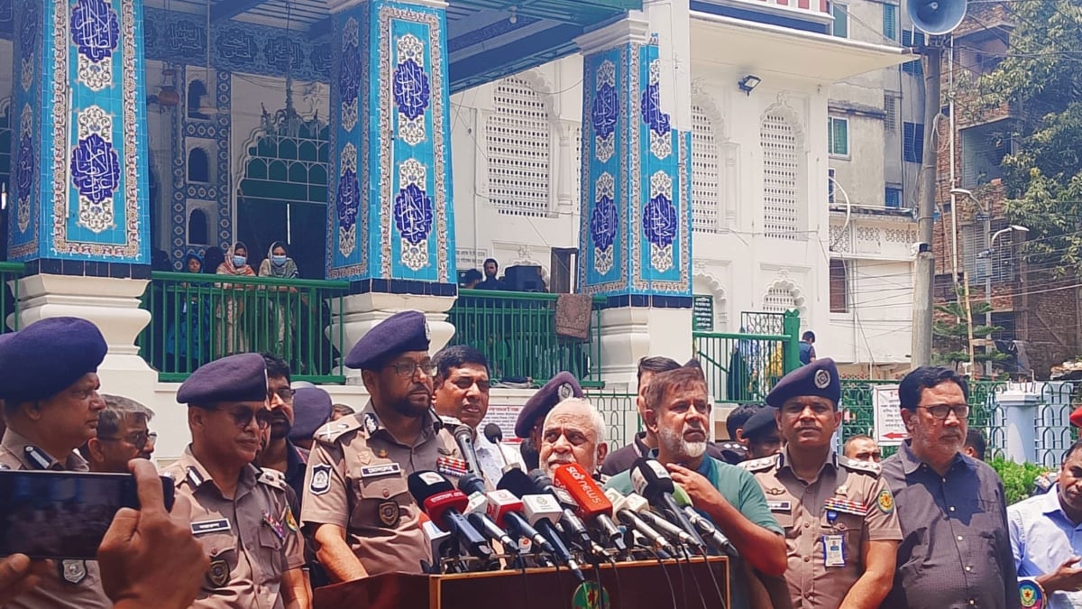 জঙ্গি তৎপরতার আলামত নেই, তবু ‘সর্বোচ্চ সতর্ক’ পুলিশ