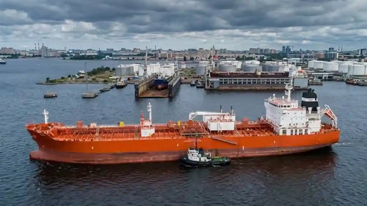 Diesel-Carrying-Cargo-Vessel-15-10-2026