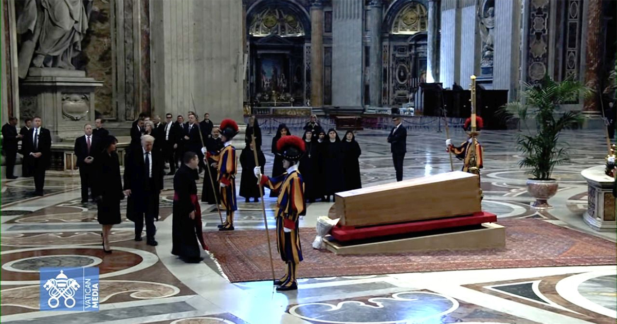 Donald-Trump-At-Pope-Francis-Funeral-26-04-2025