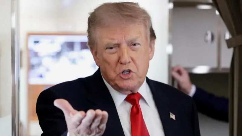 Donald Trump-26