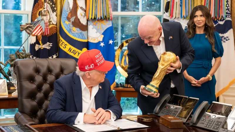 Donald Trump to present World Cup final winners' trophy