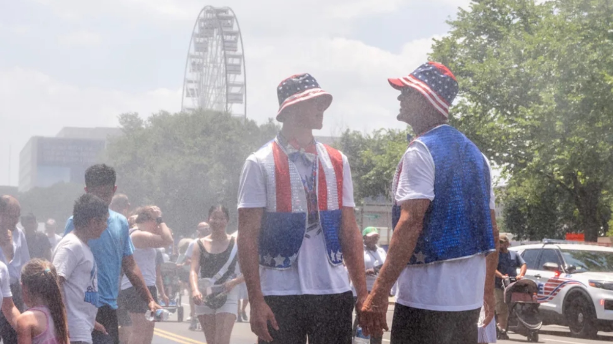 Extreme Heat Sickens 44, Forces Cancellation of US Independence Day Parade