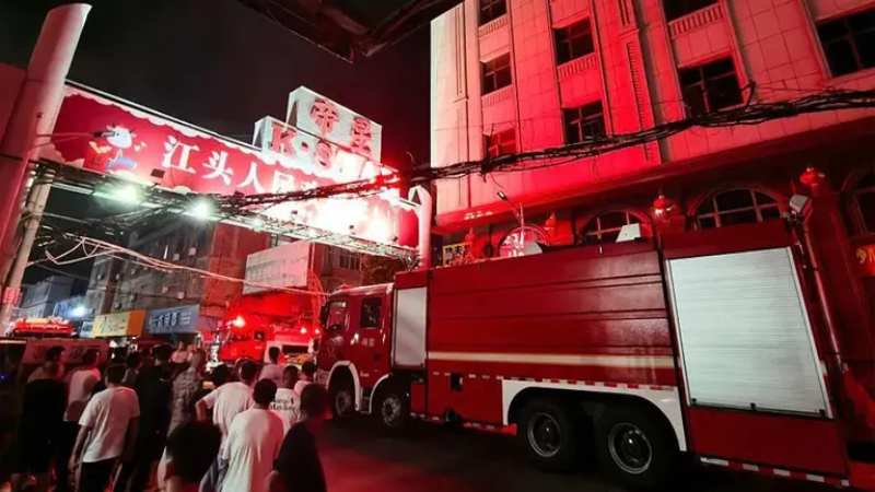 Fire at shoe factory in China kills 28