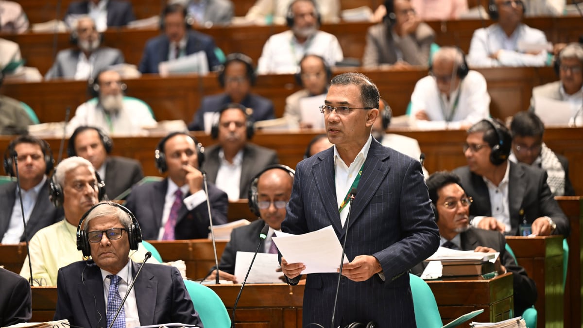 সংসদ অধিবেশনের প্রথম দিনে শুভেচ্ছা বক্তব্য রাখেন সংসদ নেতা প্রধানমন্ত্রী তারেক রহমান। ছবি: পিআইডি