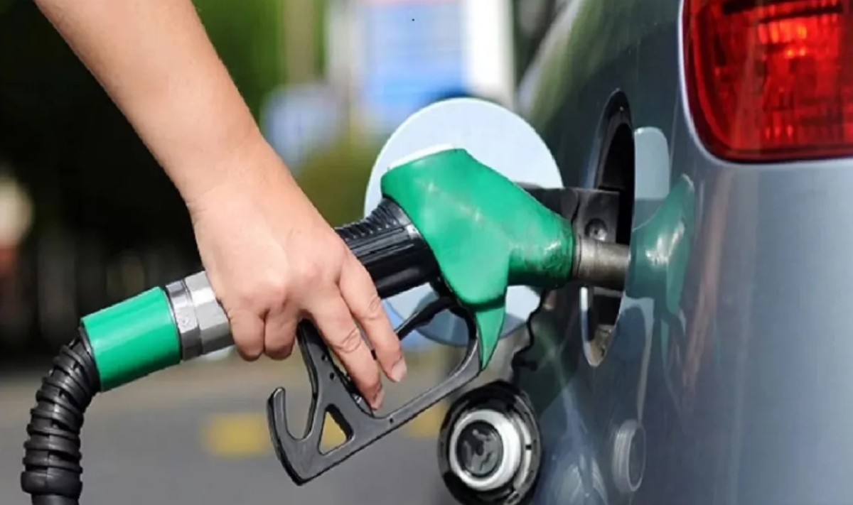 Fuel-Filling-Symbolic-Image