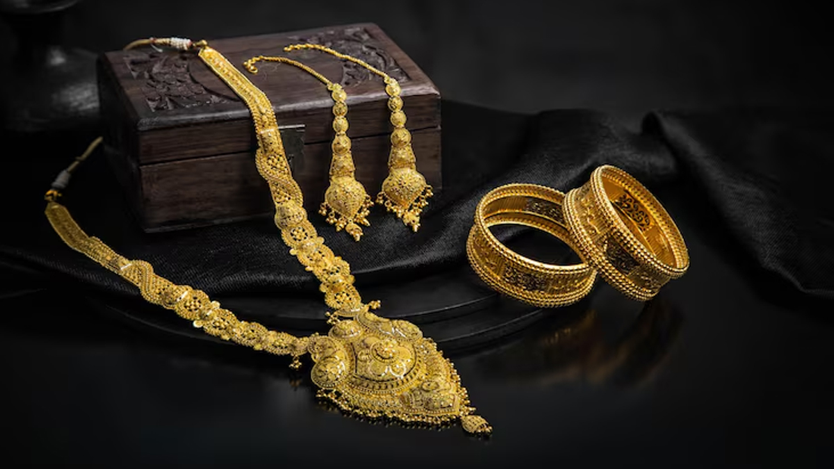 Gold-Jewellery-02-New-File-Photo-01-01-2026