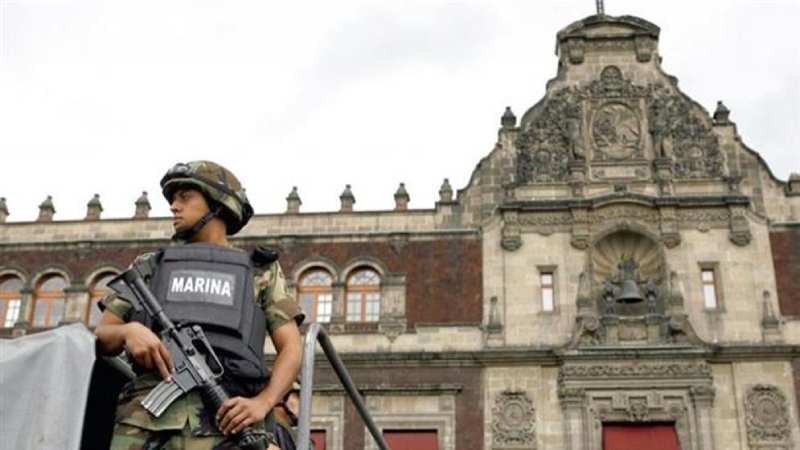 Gun attack near Mexico's presidential palace, 1 dead