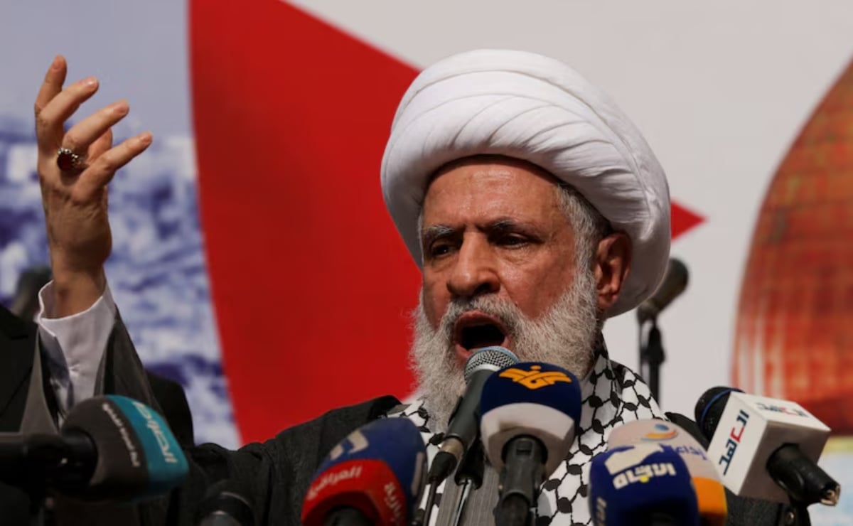 Hezbollah leader Sheikh Naim