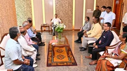 বিএনপিকে ভোট দিয়ে ভুল করেননি— প্রধানমন্ত্রীকে জানালেন হিন্দু নেতারা