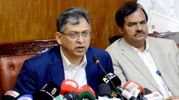 মিরপুরে স্বাস্থ্যকেন্দ্র গুঁড়িয়ে দেওয়ার ঘটনায় স্থানীয় এমপির বিরুদ্ধে তদন্ত চলছে: স্বরাষ্ট্রমন্ত্রী