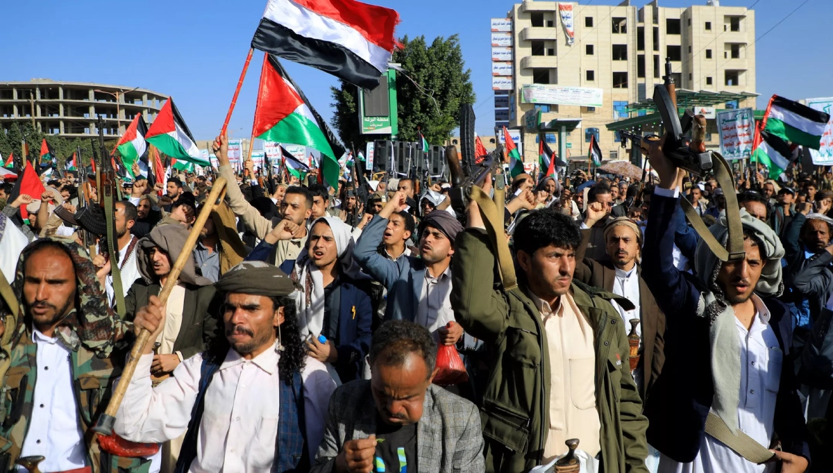 Houthis-Soldier-File-Photo