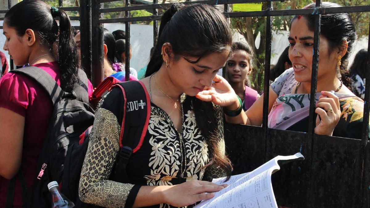 India-students-complain-en-masse-about-marking-errors-in-key-final-exams (1)