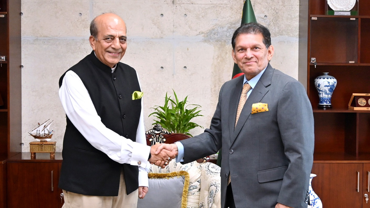 Indian-High-Commissioner-Meets-FM-Khalilur-Rahman-29-07-2026