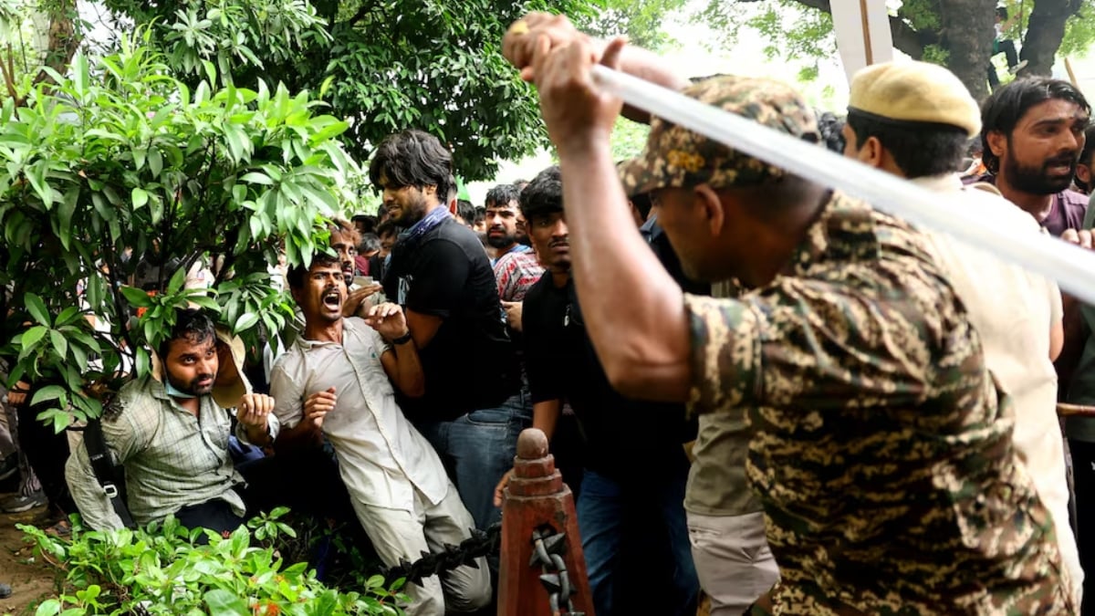 India's cockroach movement leaders to meet minister as supporters gather in Delhi