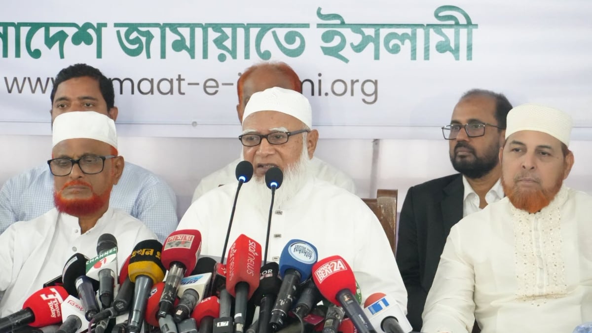 এমপি-মন্ত্রীদের বেতন বাড়ানোর উদ্যোগ নিলে বাধা দেবো: শফিকুর রহমান