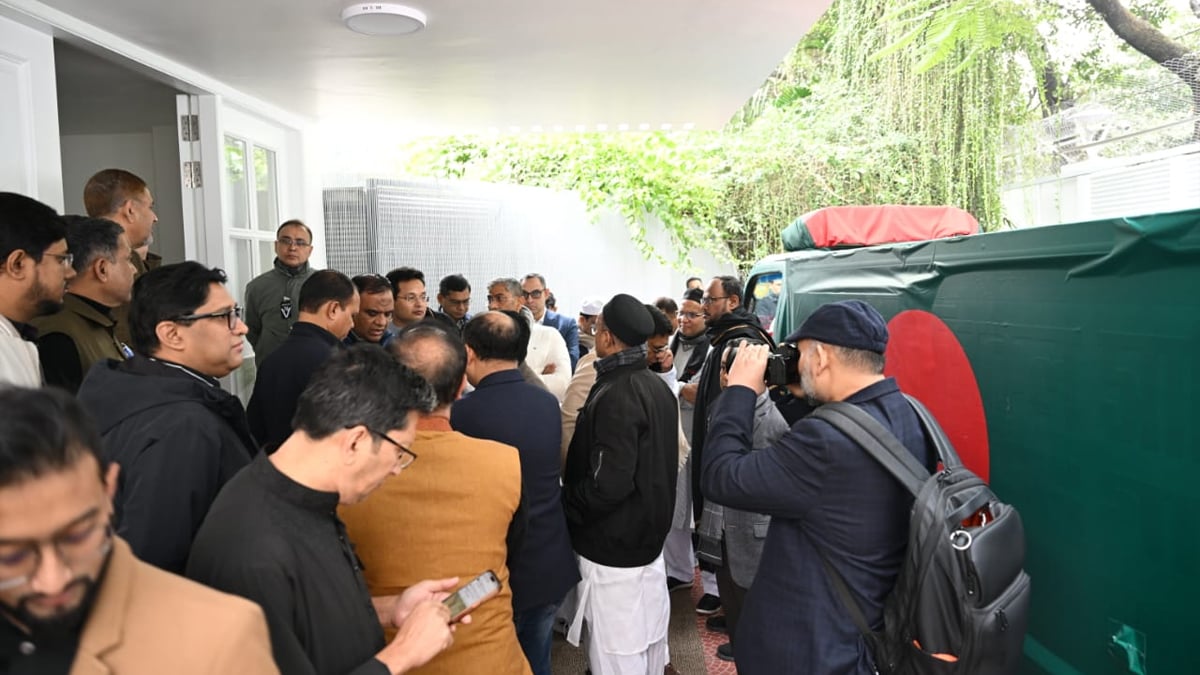 তারেক রহমানের বাসায় খালেদা জিয়ার মরদেহ