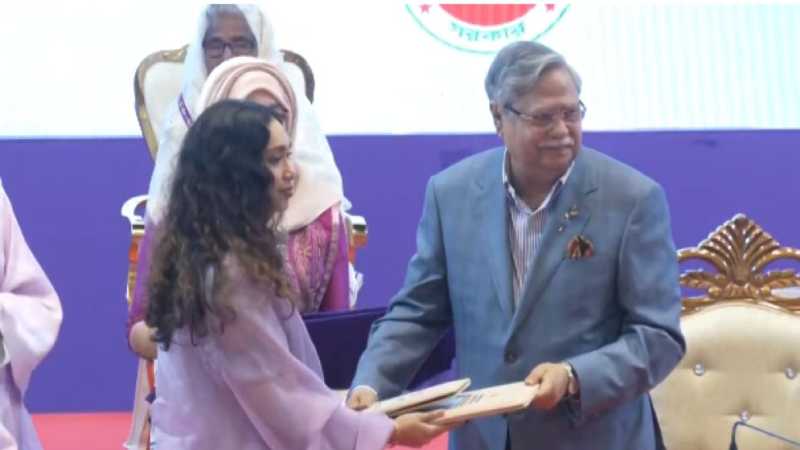 Khaleda Zia's granddaughter Zaima Rahman receives posthumous award