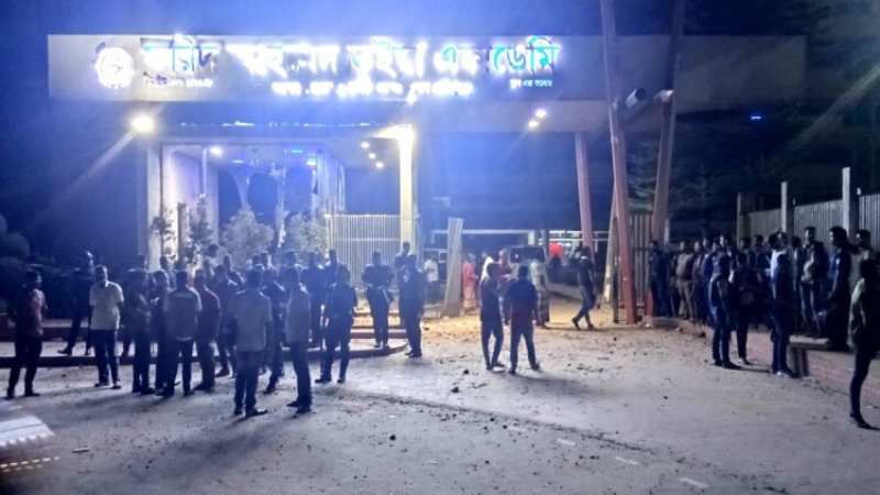 রামগঞ্জে ছাত্রবাস থেকে শিক্ষার্থীর মরদেহ উদ্ধার