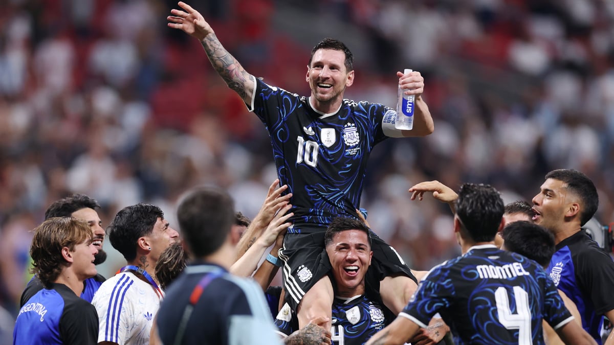 Lionel-Messi-And-Enzo-Celebration-15-07-2026