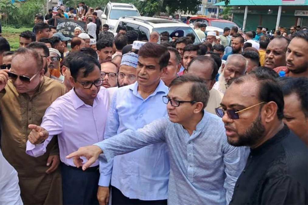 Load shedding increasing due to gas crisis, government working to resolve it_ Commerce Minister