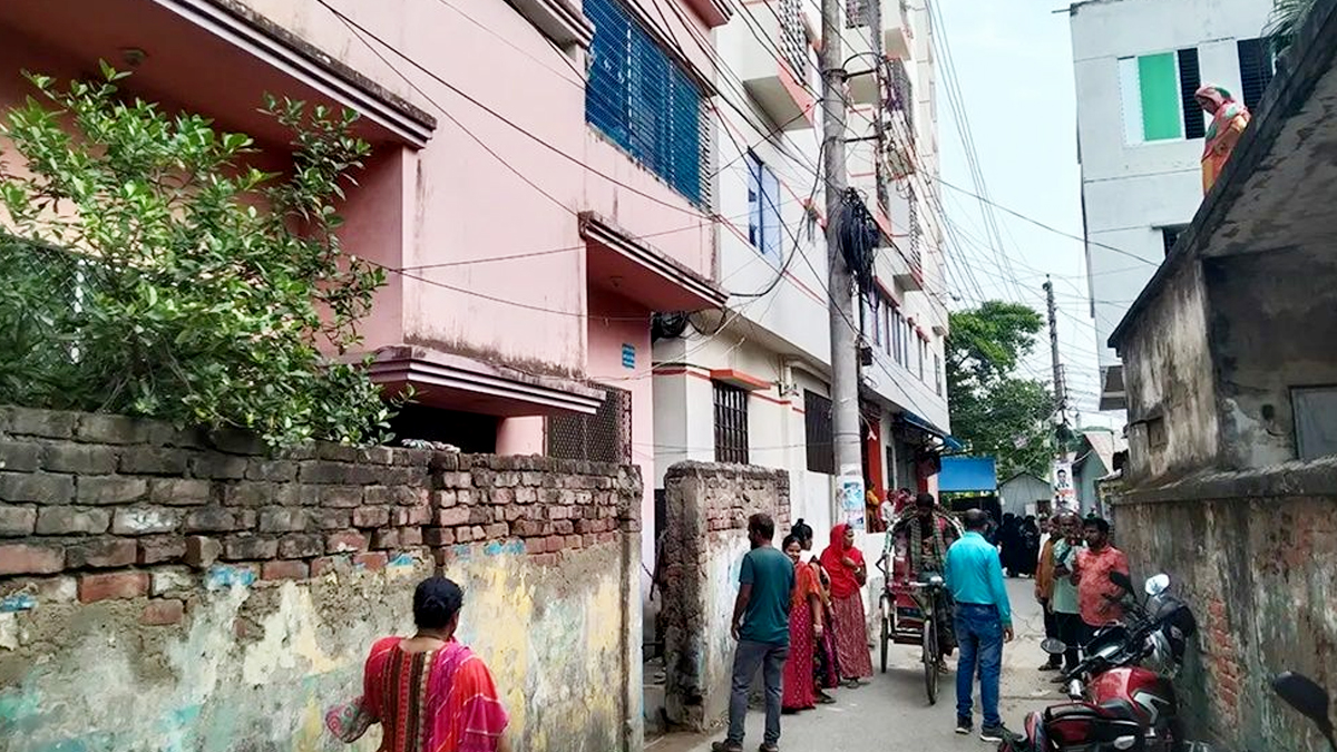 Madaripur-Amirabad-Residence-Of-Mishti-Baroi-18-05-2026